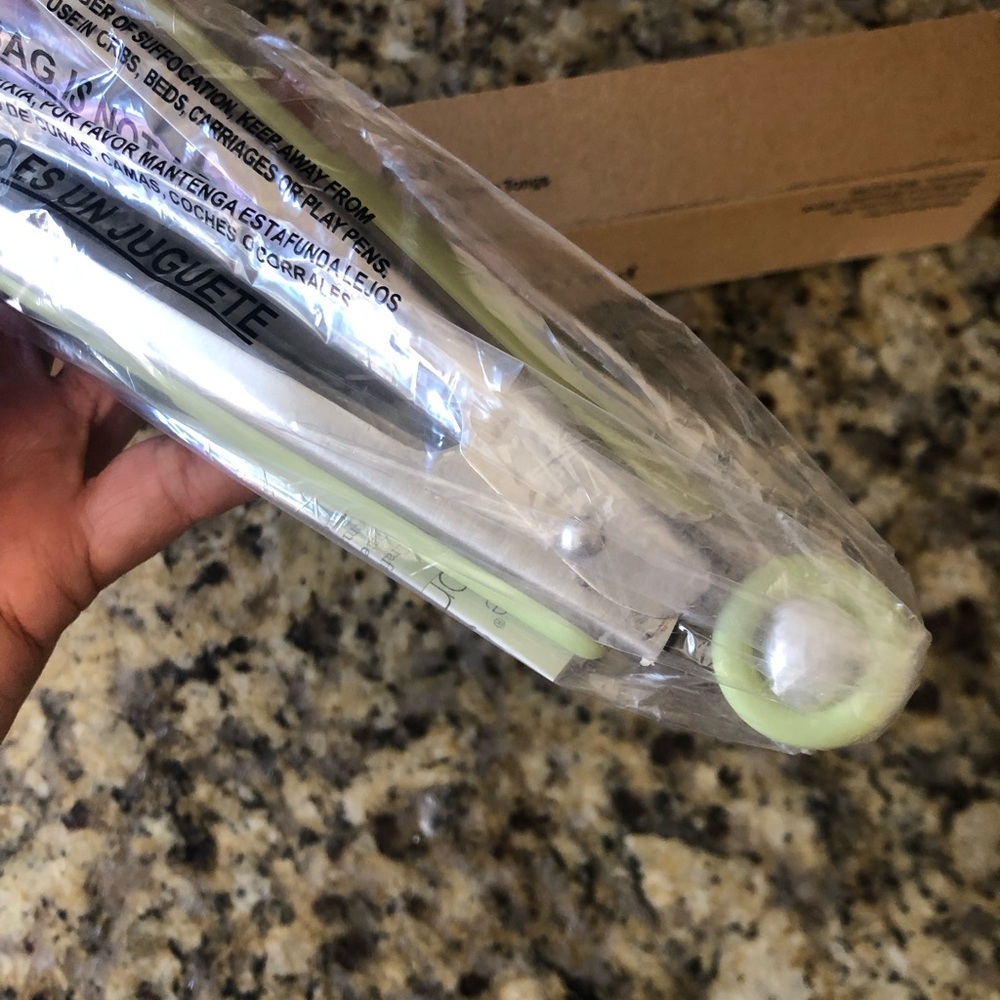 Princess House Green Silicone and Stainless Steel Kitchen Tongs 6631 NEW - Picture 8 of 9